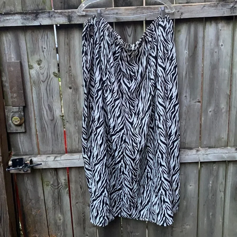 R&also zebra print skirt sz. 30